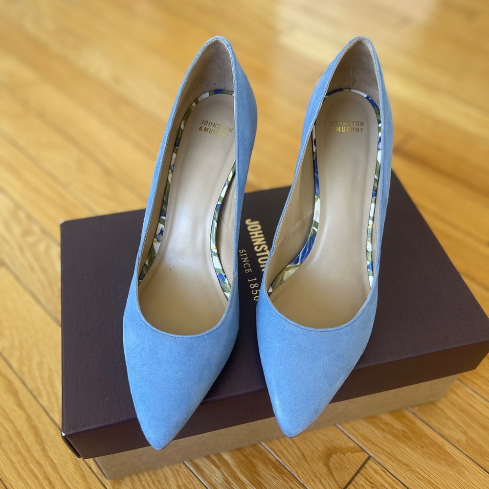 Johnston and Murphy blue suede leather heels